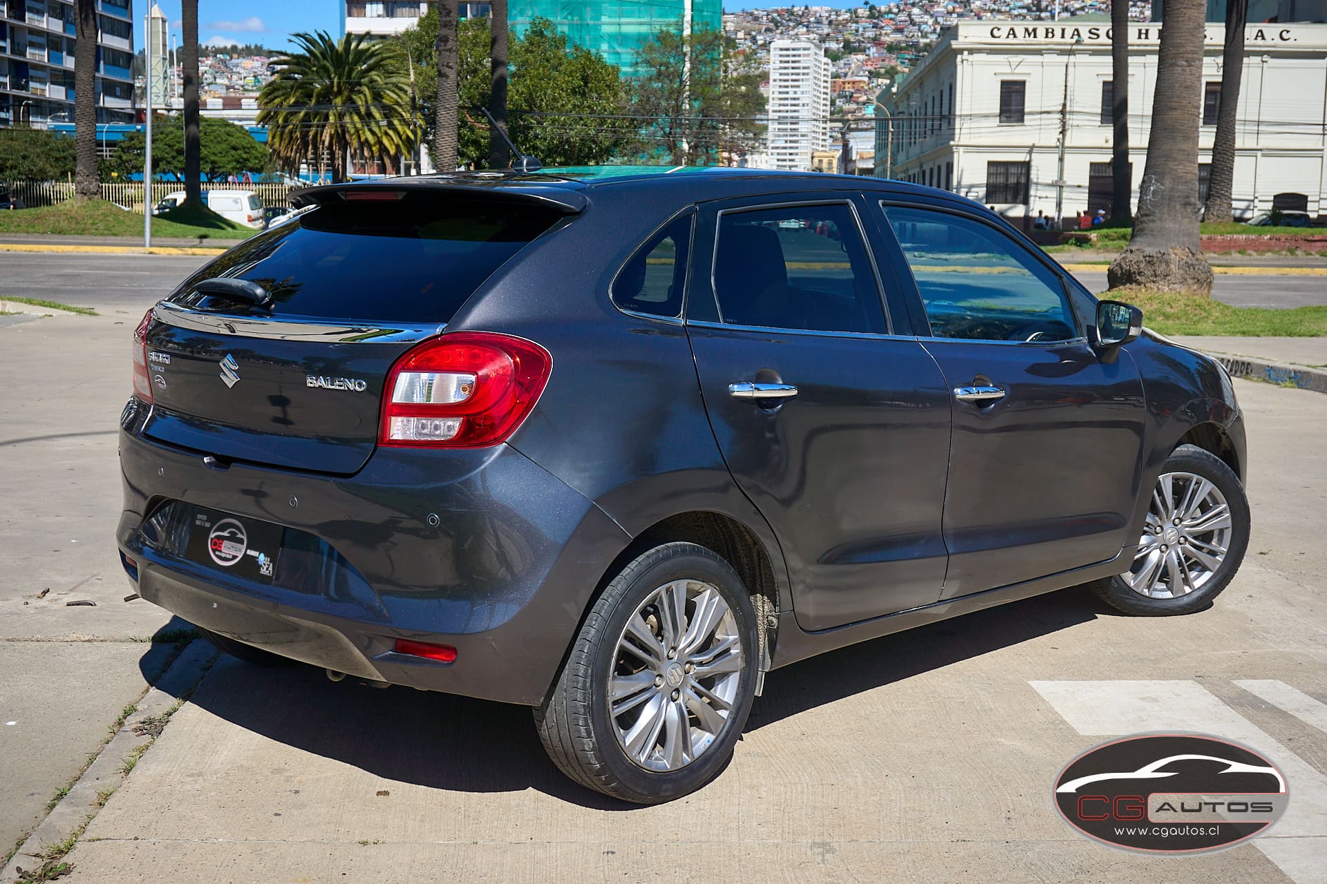 Suzuki Baleno Glx Hb — foto 11 de 13