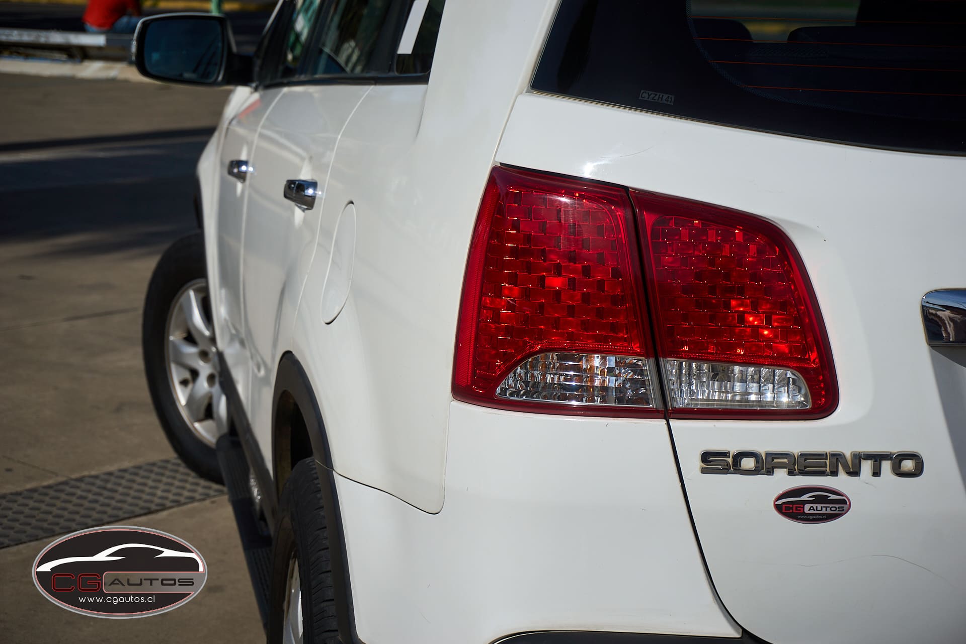 KIA Sorento — foto 9 de 13