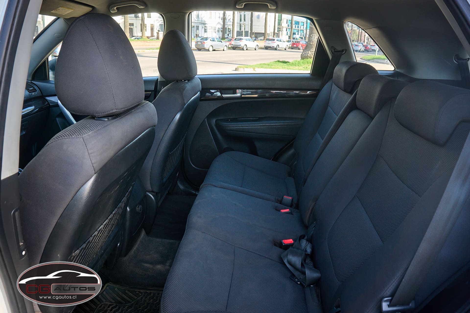 KIA Sorento — foto 12 de 13