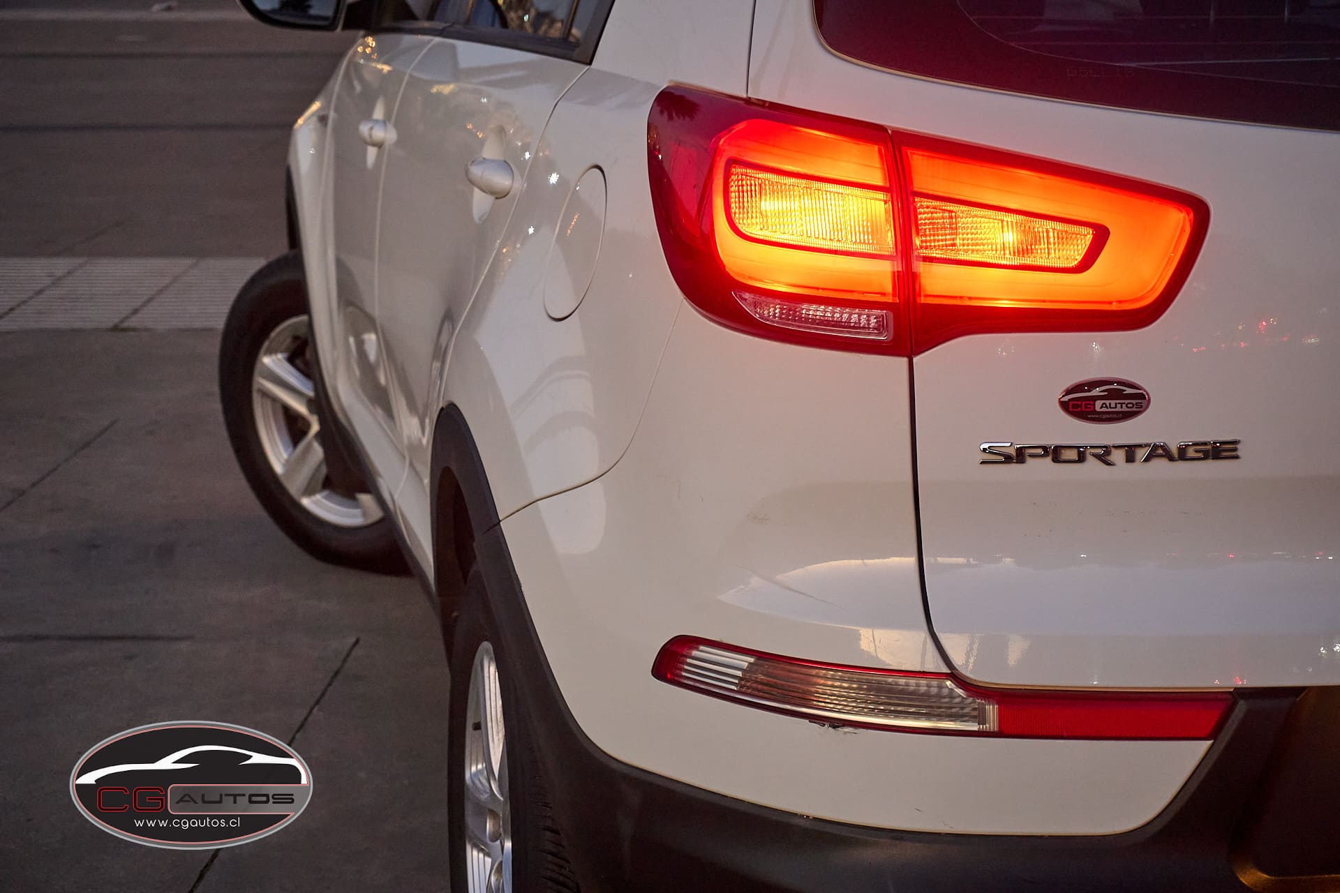 KIA Sportage Lx — foto 8 de 11